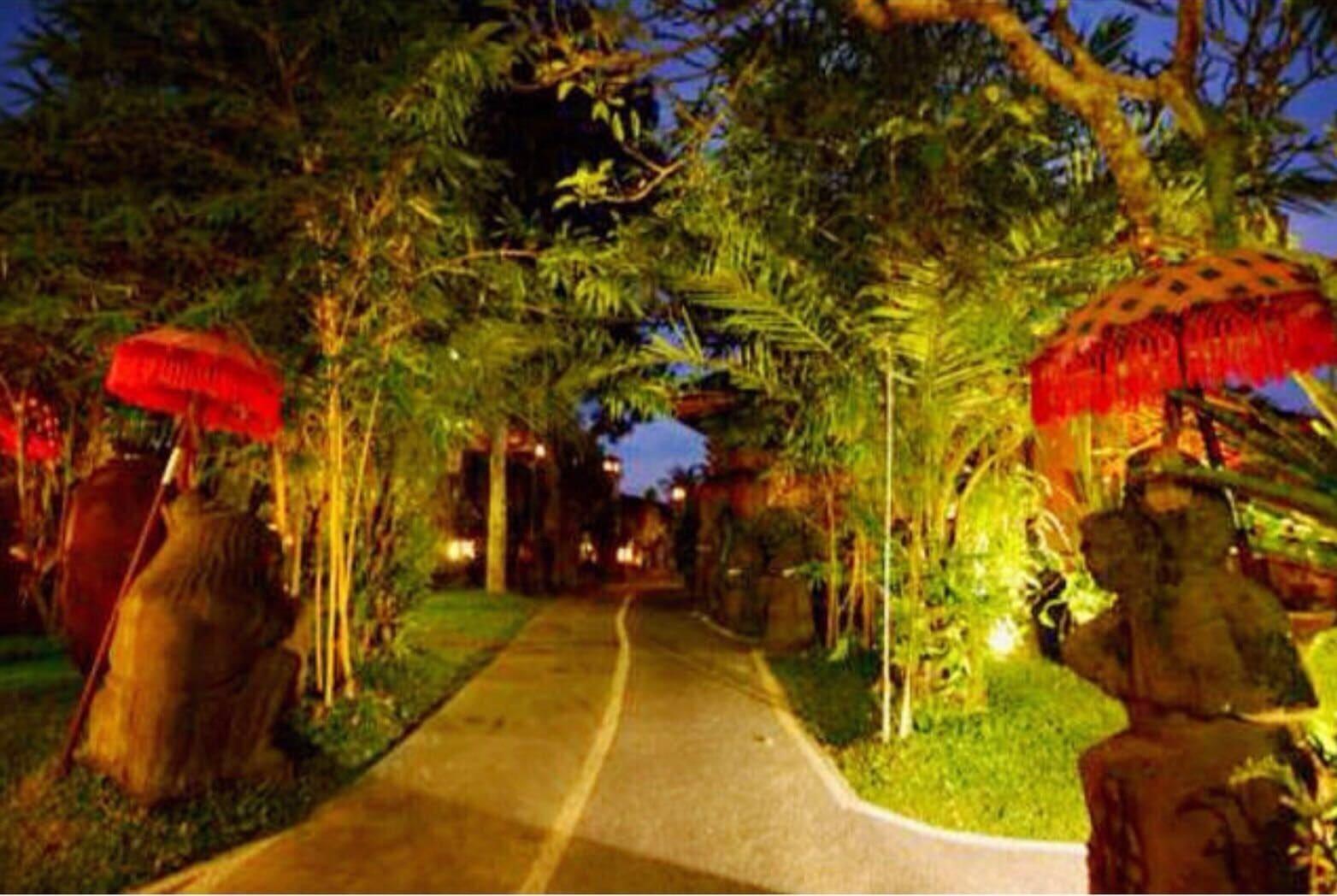 Hotel Tukad White House Ubud Exterior foto